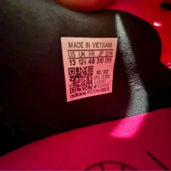 Adidas Soccer Cleats Size 13 - Picture 9 of 9